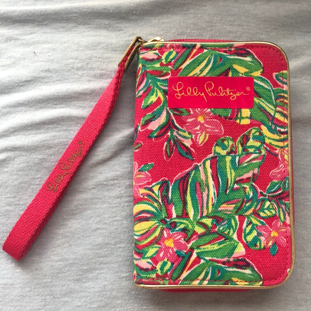 Lilly Pulitzer Zip ID Wristlet